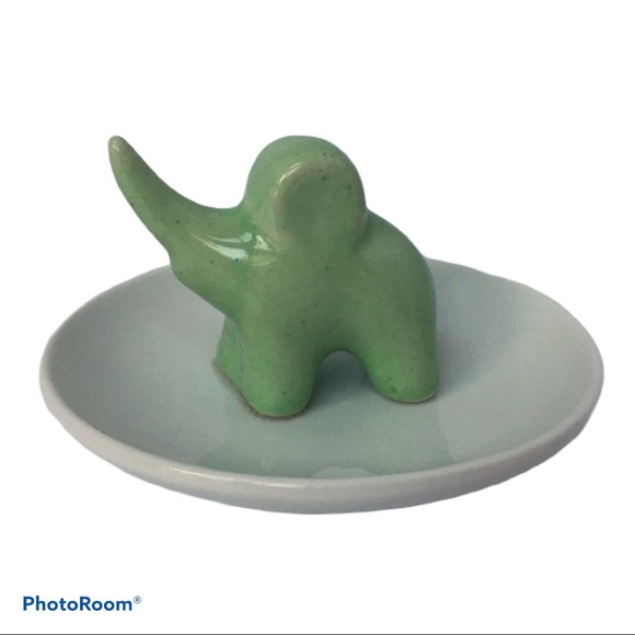 Other - Elephant Ring Jewelry Dish